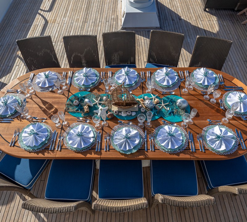 Aft Deck Dining Set Up