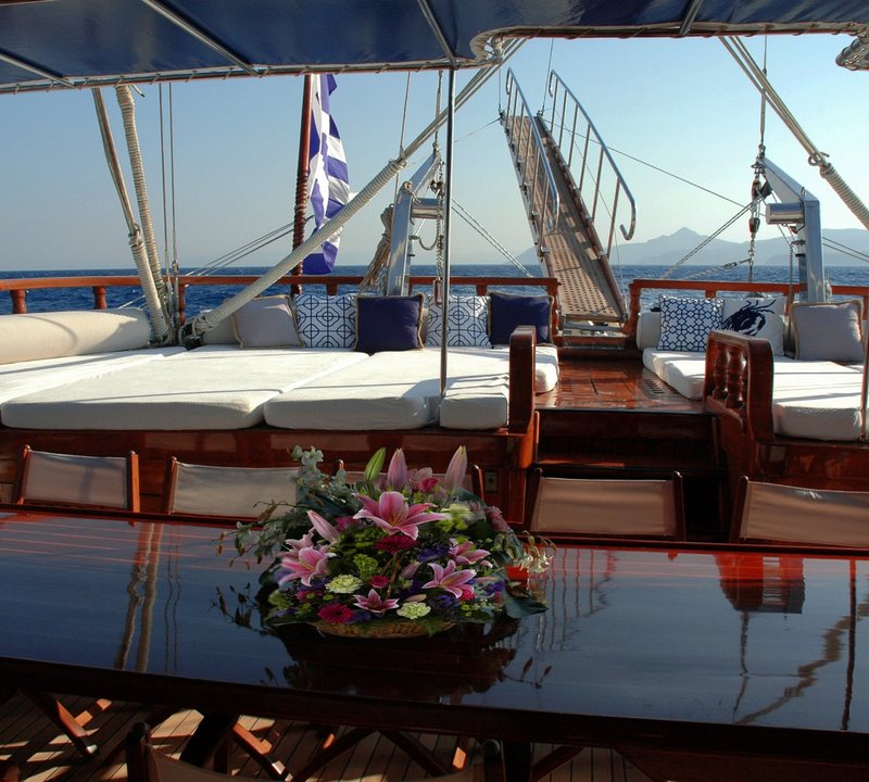 Aft sundeck