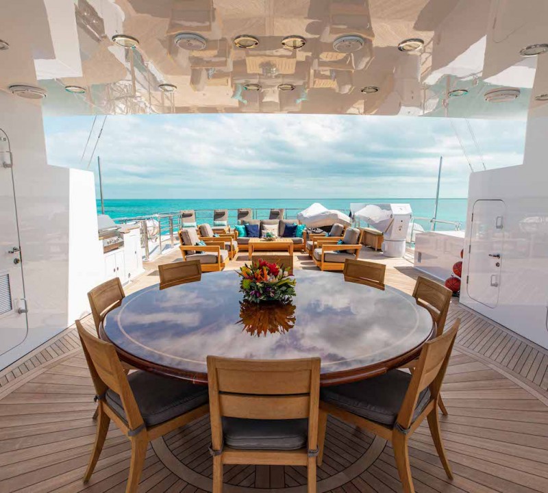 Alfresco Dining On Sun Deck