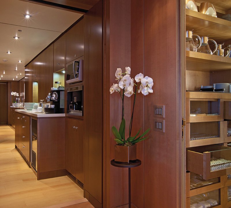 Crew Mess And Flatware