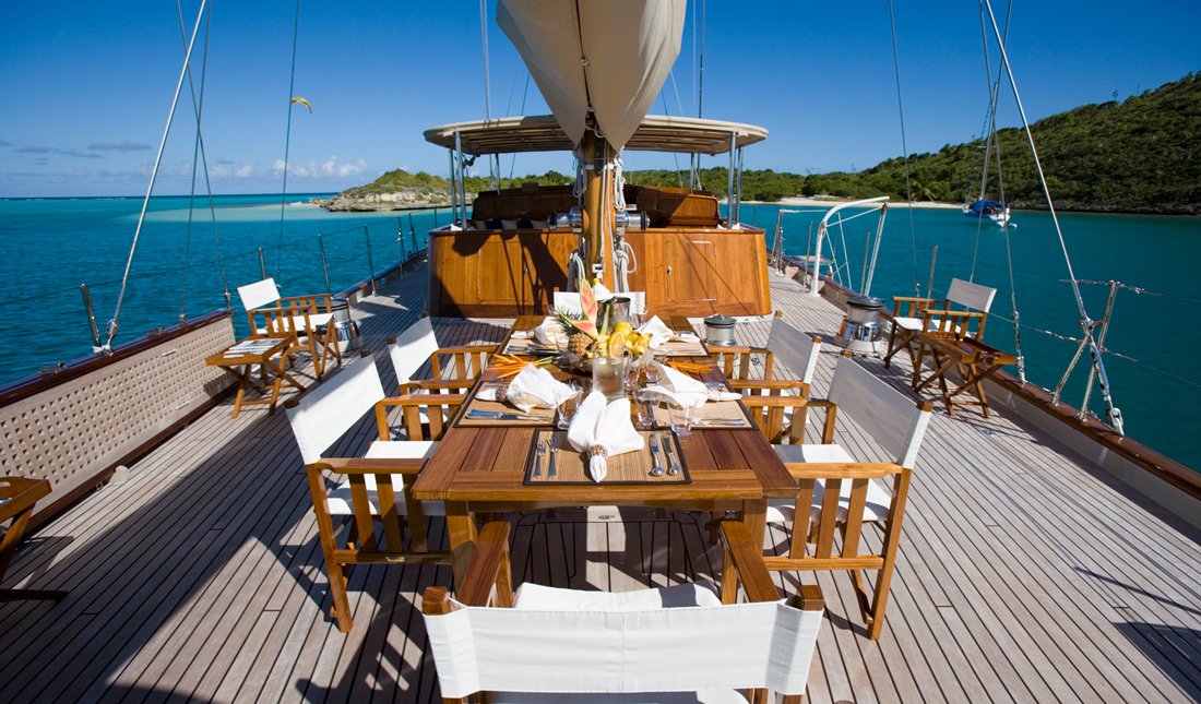 Deck Alfresco Dining