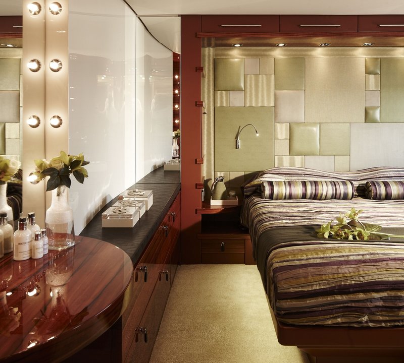 Double Cabin