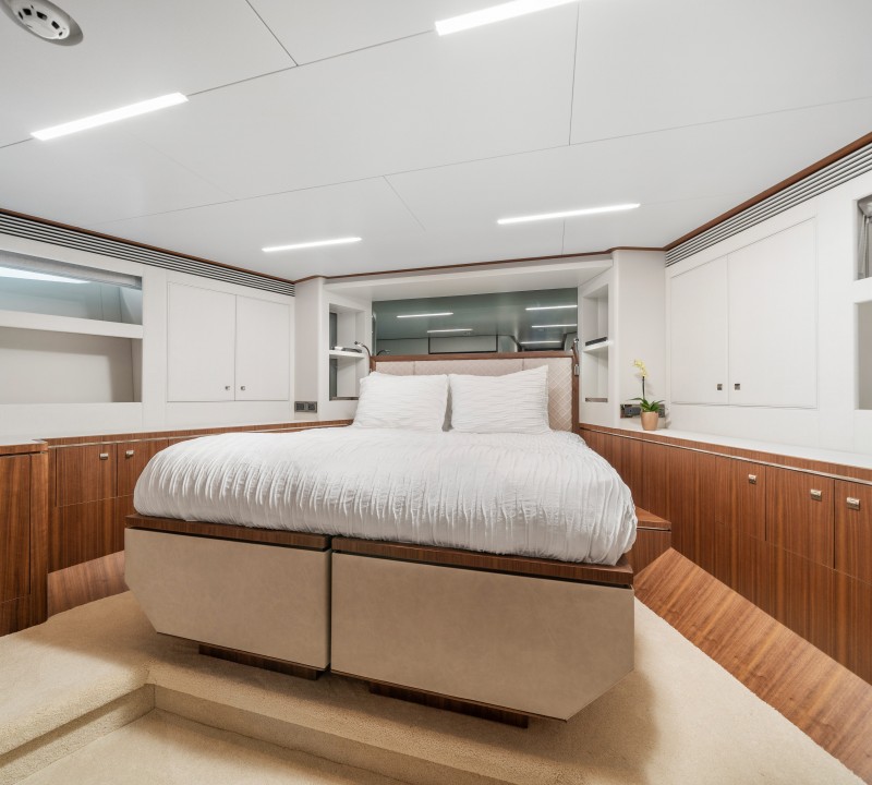 Double Cabin For Guests
