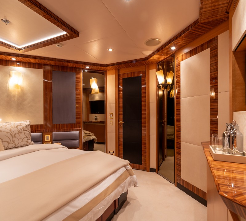 Double Cabin2