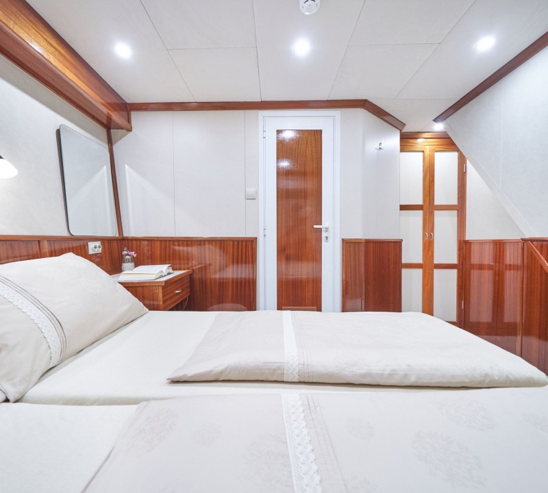 Double Guest Cabin 4