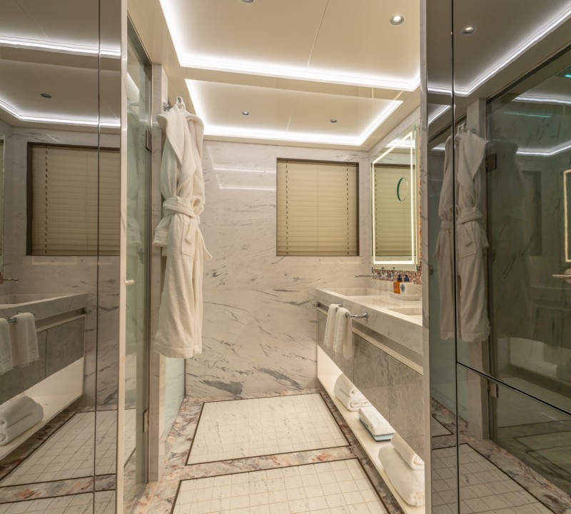 Ensuite Cabin