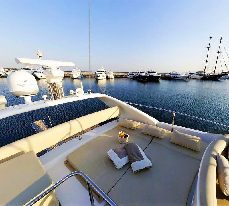 Flybridge