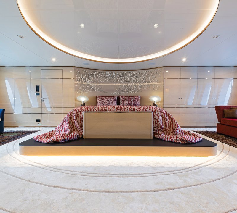 Full Width Owner Suite
