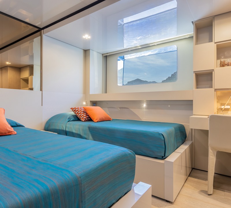 Guest Cabin - Twin Right