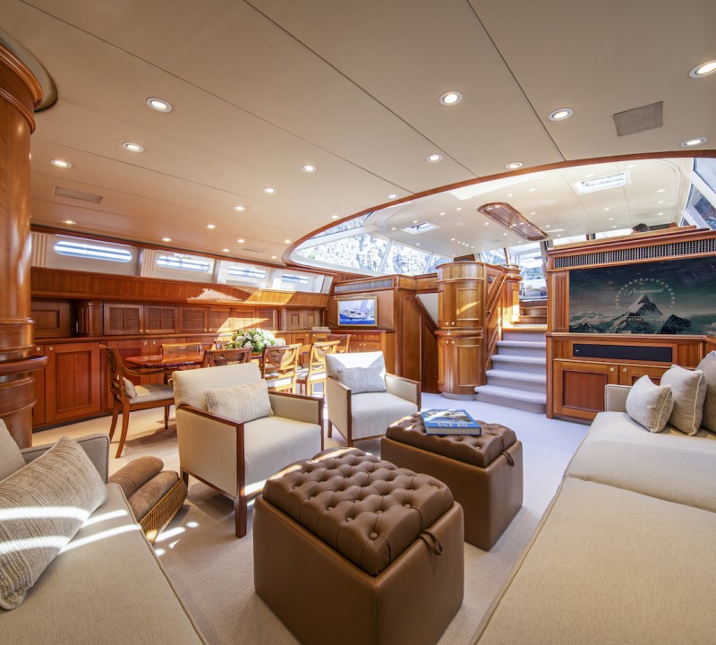 Interior Saloon  ©YachtShot