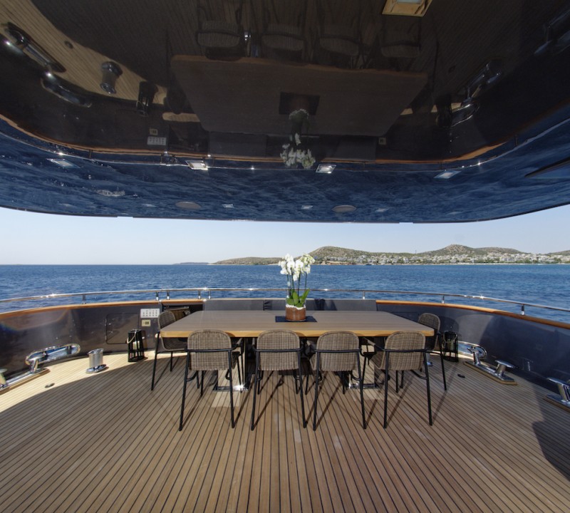 Main Deck - Alfresco Dining
