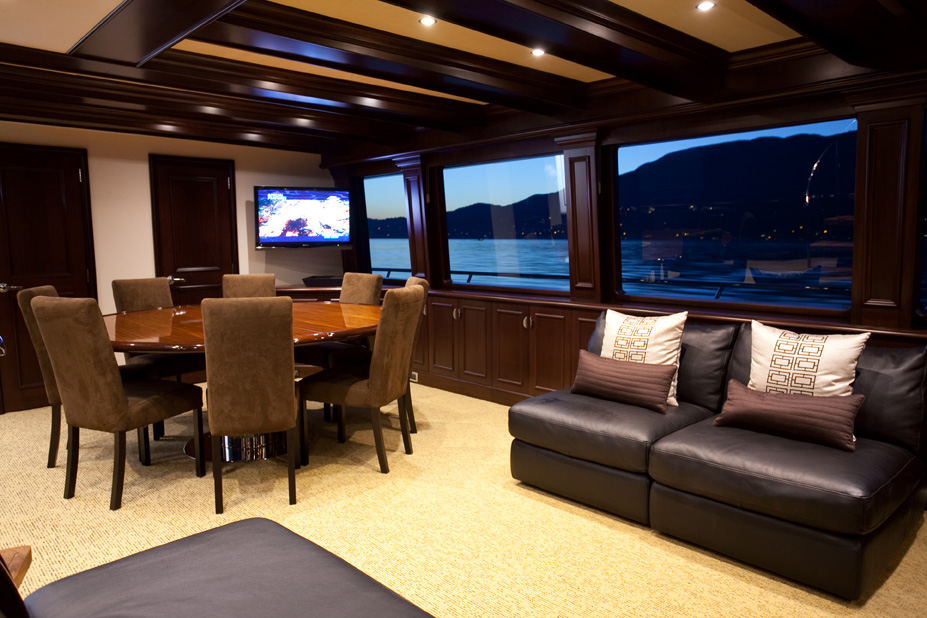 Main-lounge