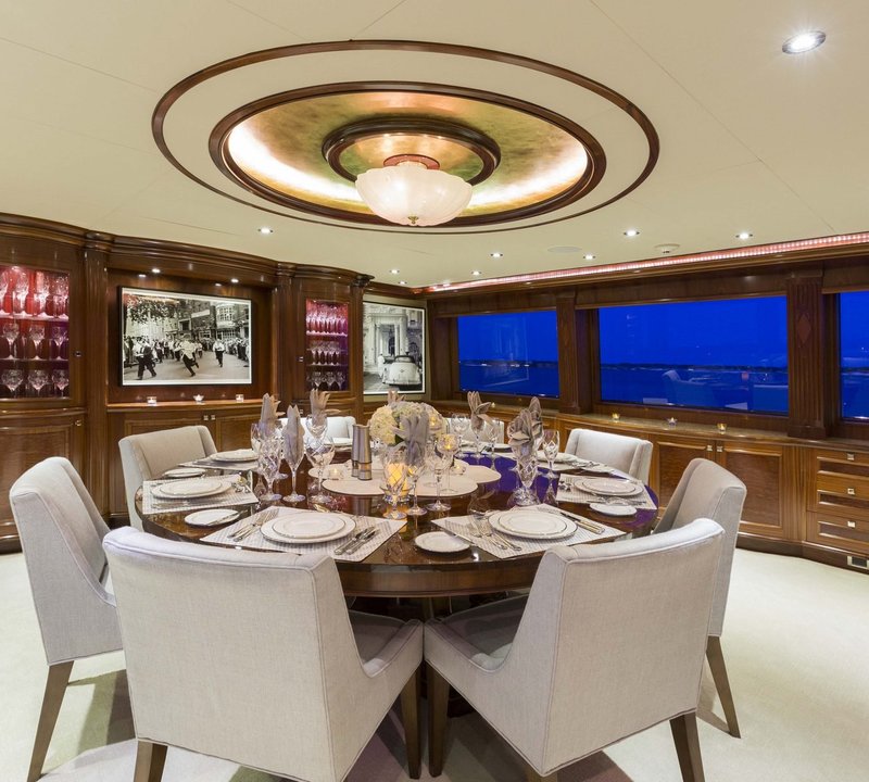 Main Salon Dining