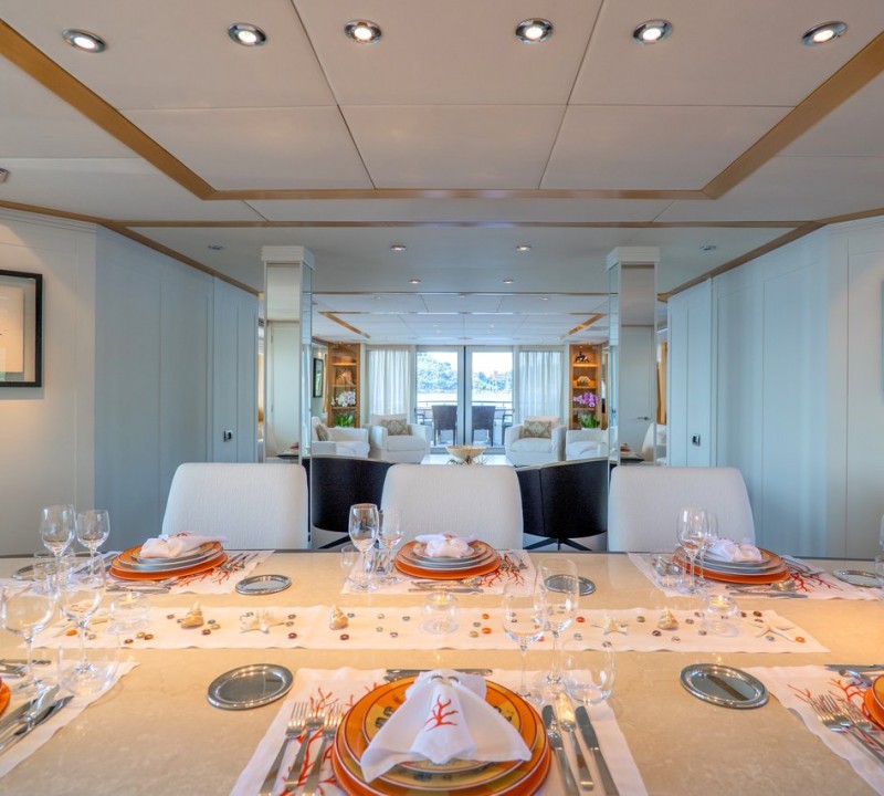 Main Saloon Dining
