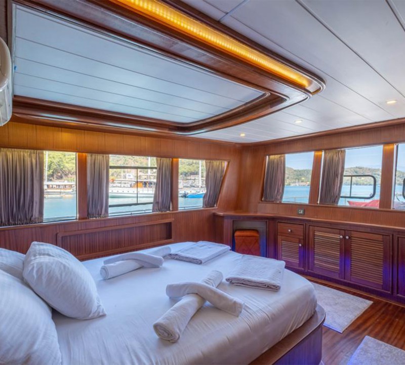Master Cabin On Deck