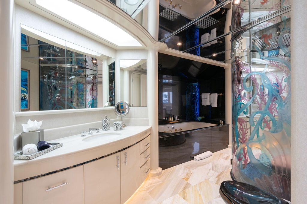 Owners Bathroom