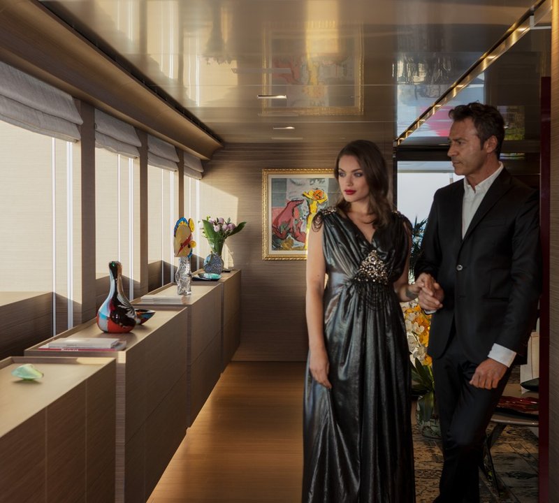 Panoramic Saloon A Couple Admiring Art Work