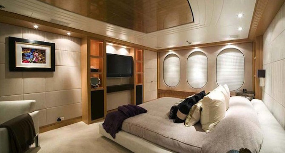 Double Cabin