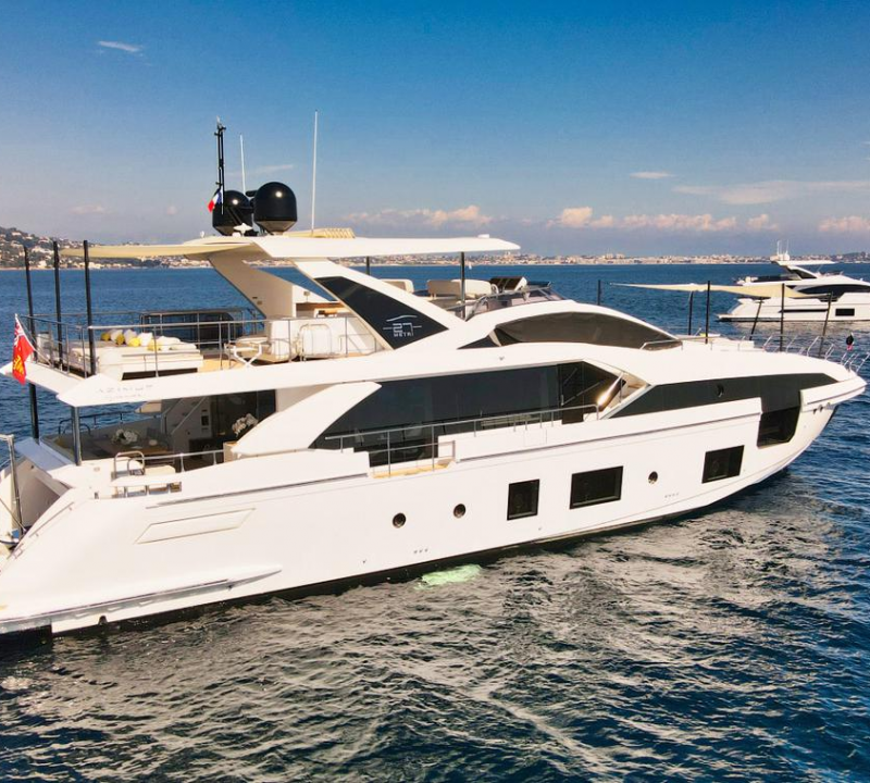 Profile Of The Yacht
