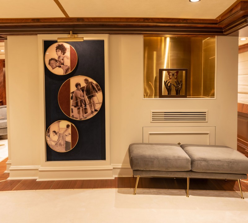 Saloon Photos