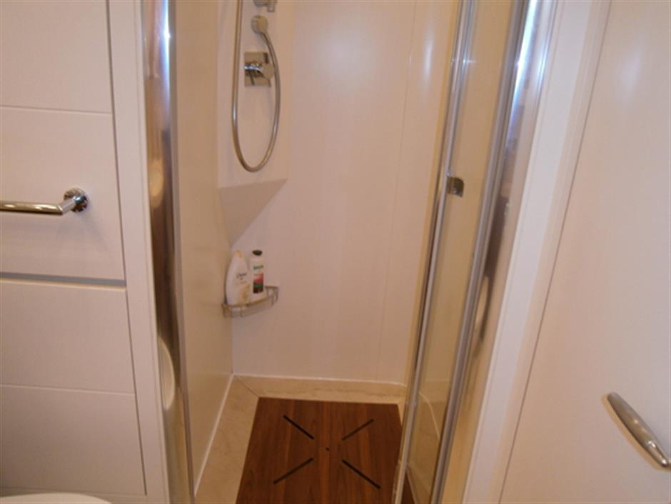 Shower Ensuite