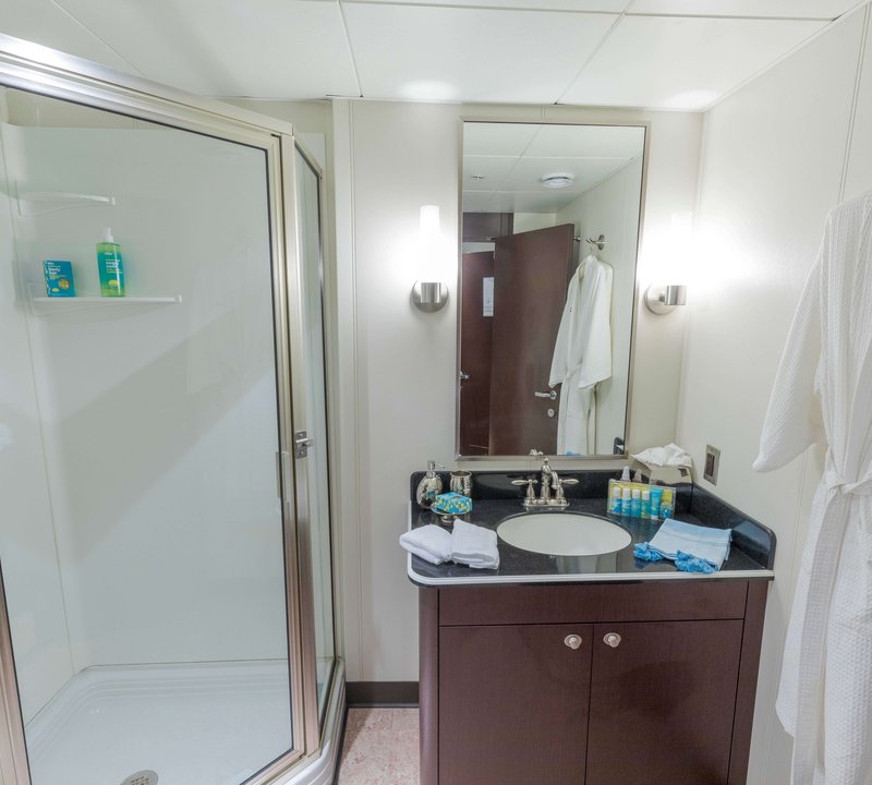 Spacious Ensuite