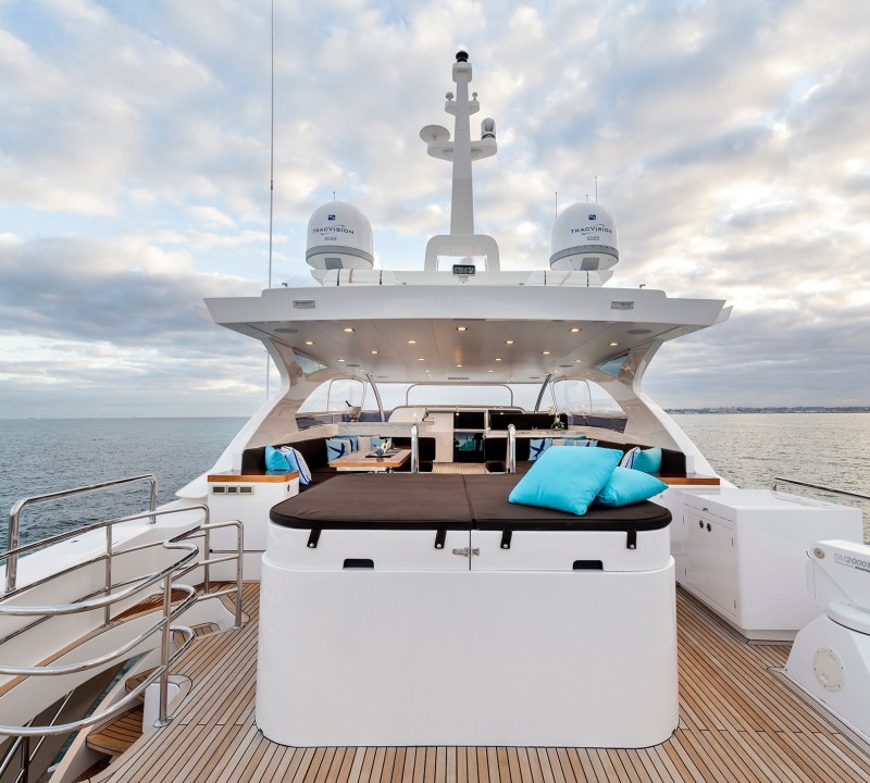 Sun Deck With Jacuzzi