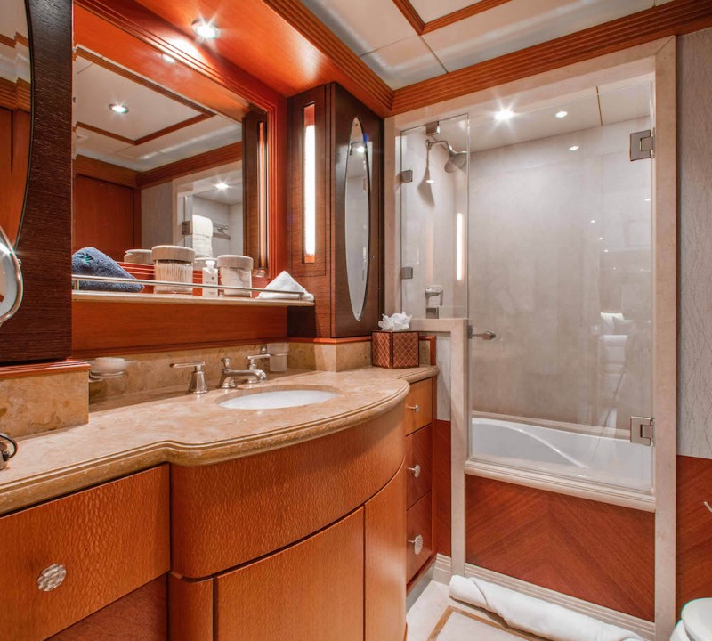 Twin Bathroom