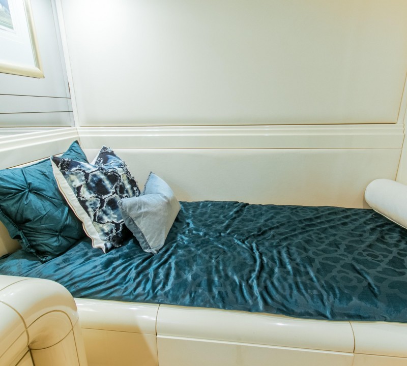 Twin Bed