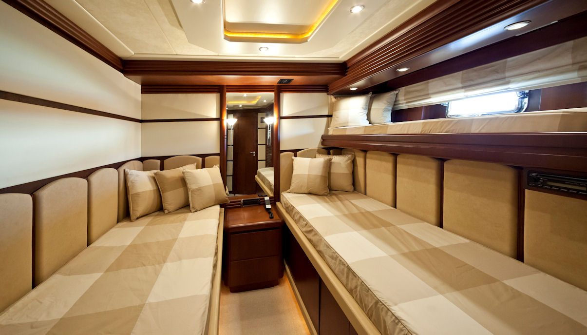 Twin-cabin