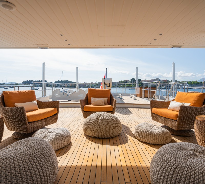 Upper Deck Exterior Seating