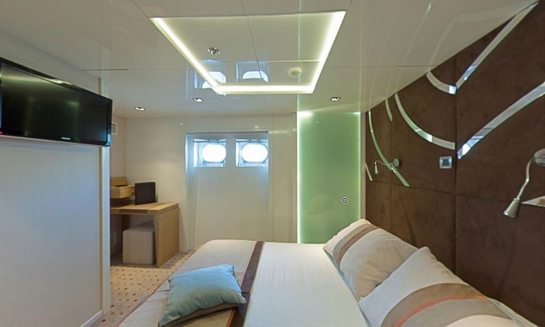 Voyager Cat B Cabin