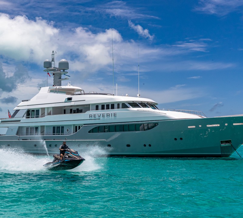 Motor Yacht REVERIE